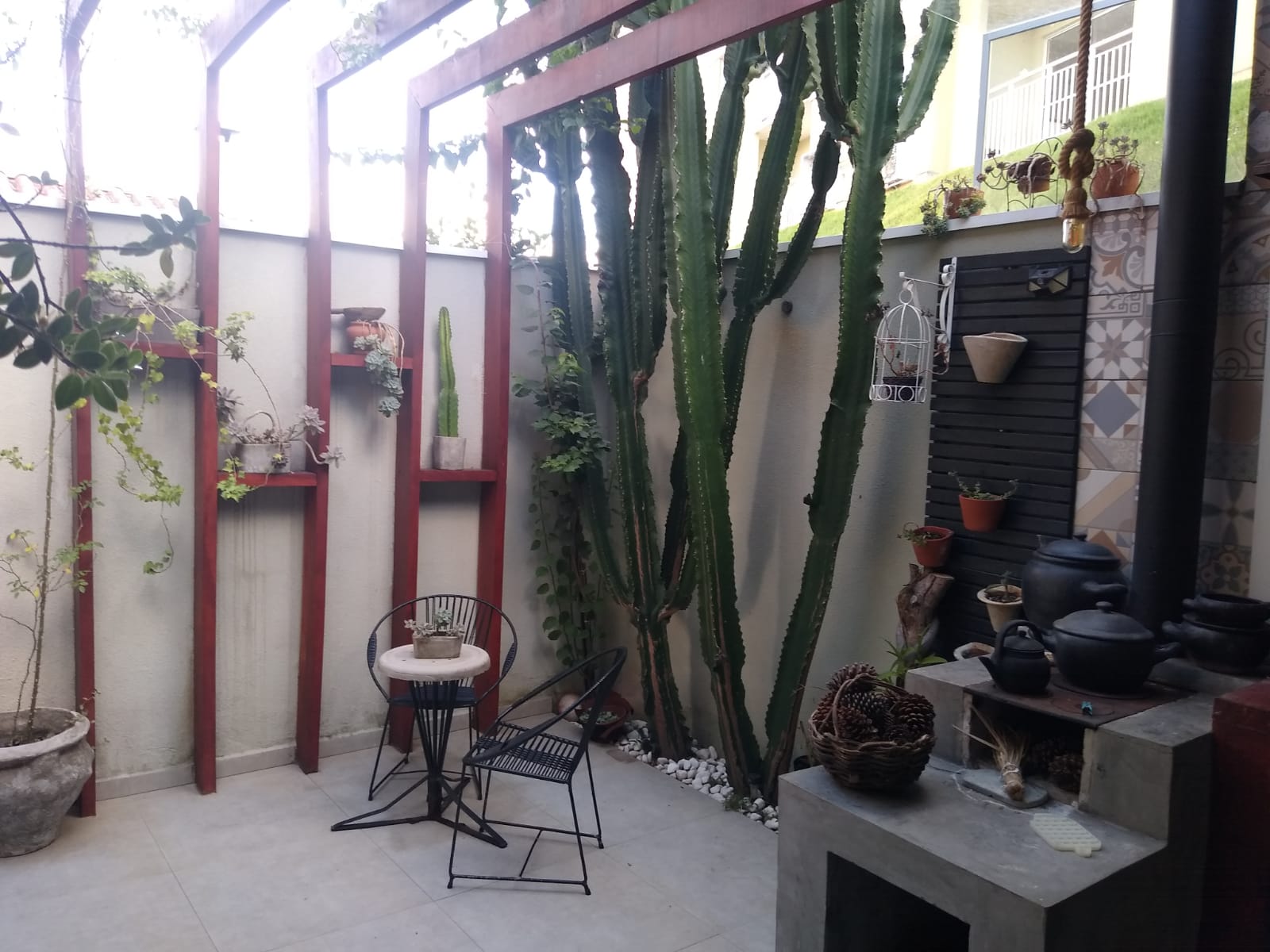 Casa Com 02 Dormitórios - Condomínio Bosques da Vila -  Cotia/SP