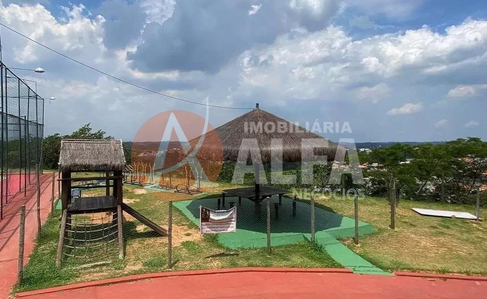 Sobrado com 03 Dorms  - Condomínio Vila D'Este -Jardim Rio das Pedras - Cotia/SP