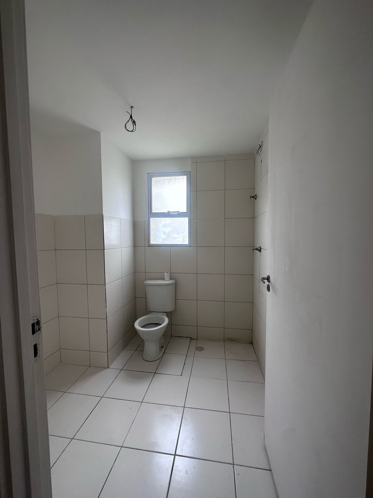 Apartamento 02 Dormitórios - Residencial Napoles - Jardim Colibri II - Cotia/SP