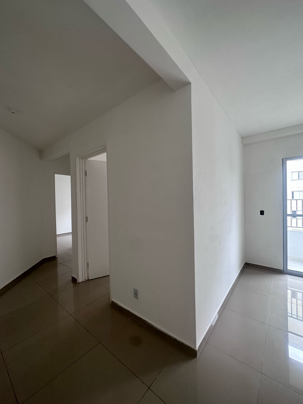 Apartamento 02 Dormitórios - Residencial Napoles - Jardim Colibri II - Cotia/SP