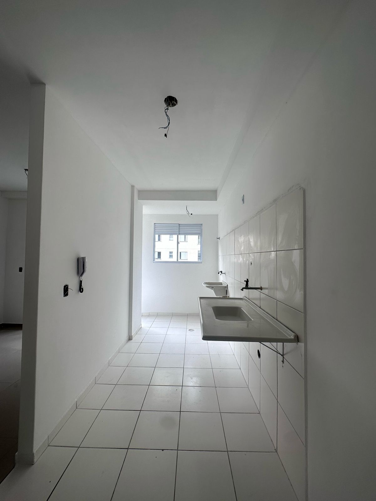 Apartamento 02 Dormitórios - Residencial Napoles - Jardim Colibri II - Cotia/SP