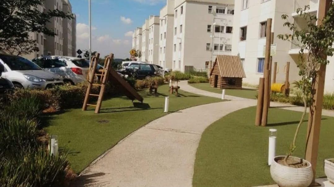 Apartamento Com 03 Dormitórios - Residencial Bosque Clube - Jardim Monte Santo - Cotia/SP