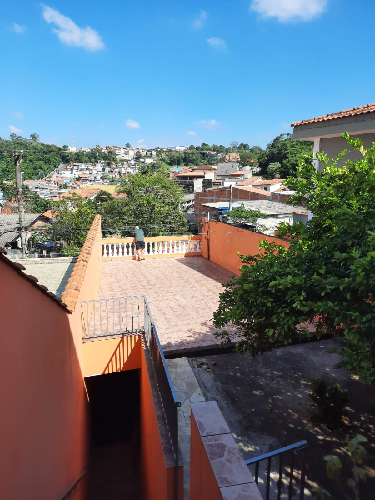 Casa com 03 Dormitórios - Nakamura Park - Cotia/SP