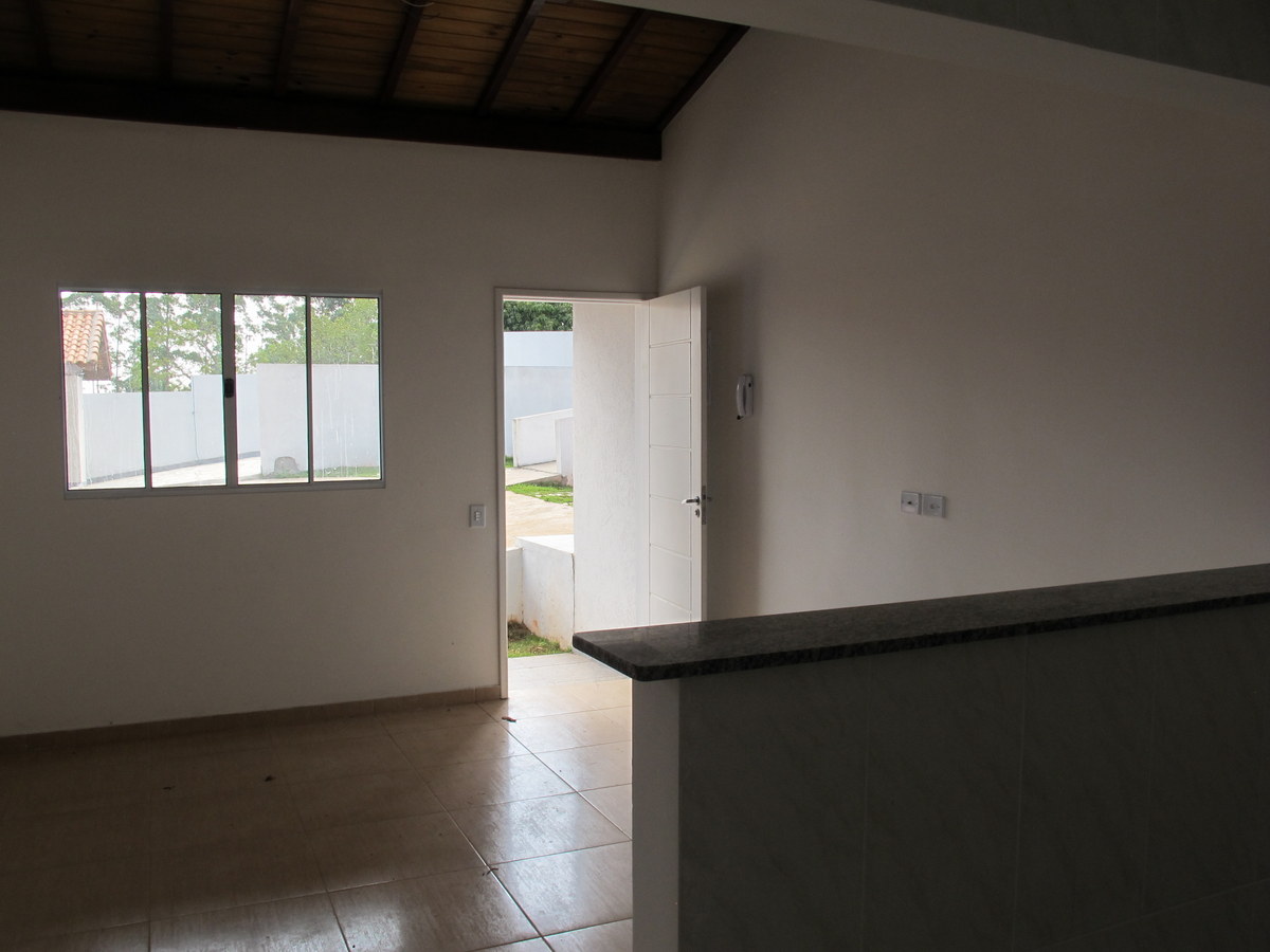 Casa para alugar com 2 quartos, 58m² - Foto 5
