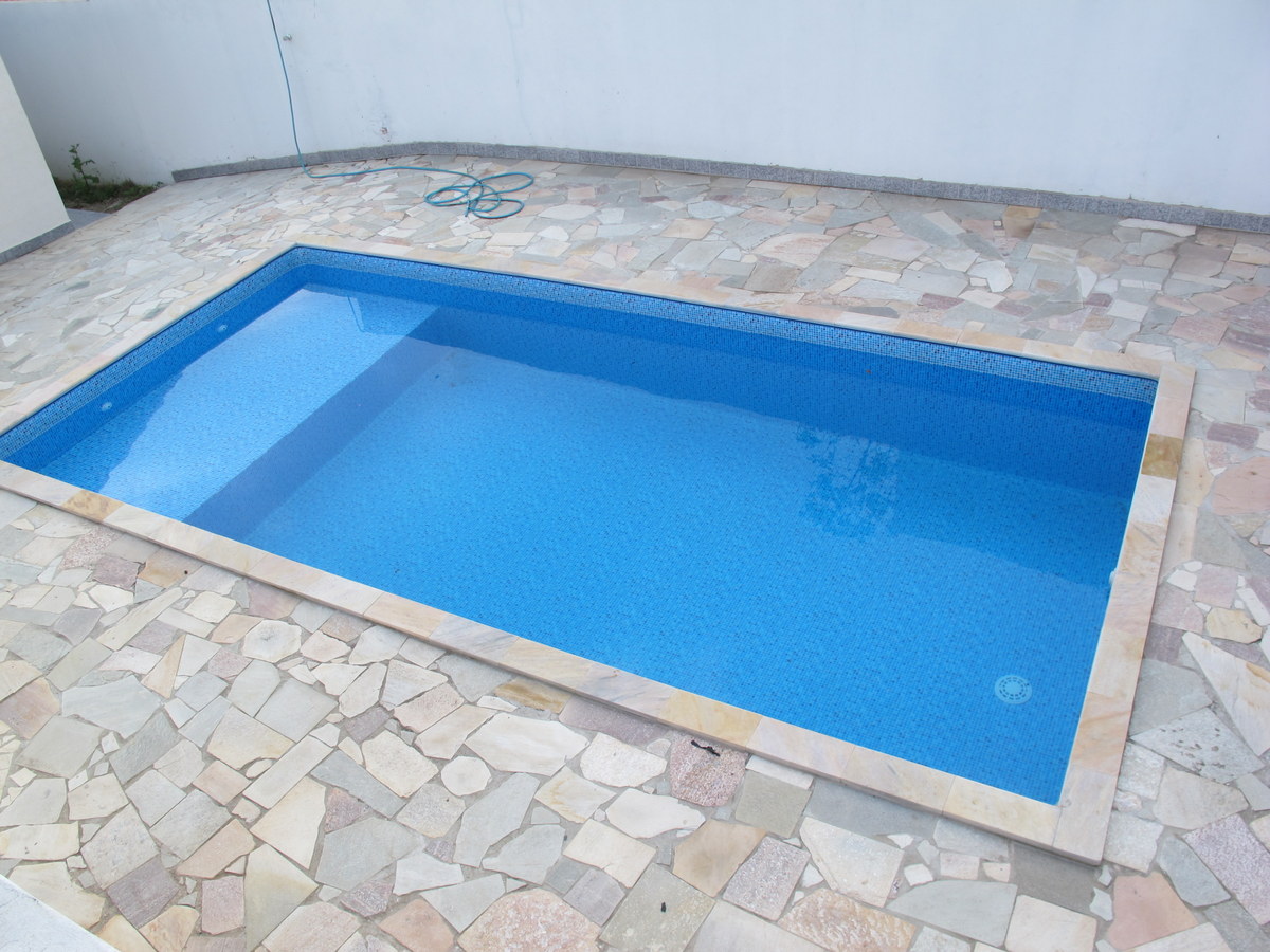 Casa para alugar com 2 quartos, 58m² - Foto 1