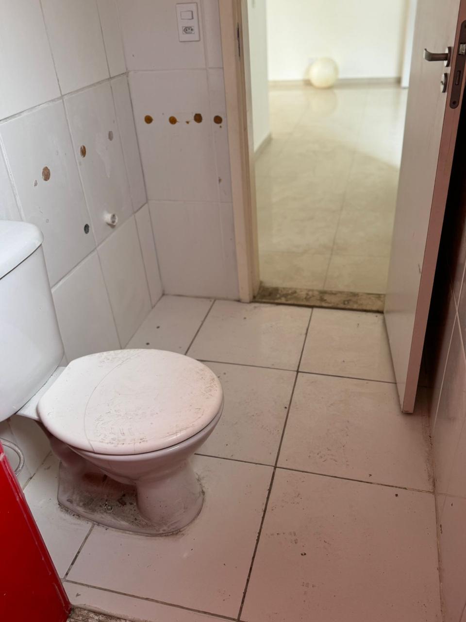 Apartamento 02 Dormitórios - Condomínio Astoria Residence III - Jardim Barro Branco - Cotia/SP