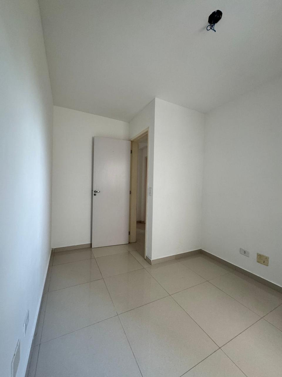 Apartamento 02 Dormitórios - Condomínio Astoria Residence III - Jardim Barro Branco - Cotia/SP