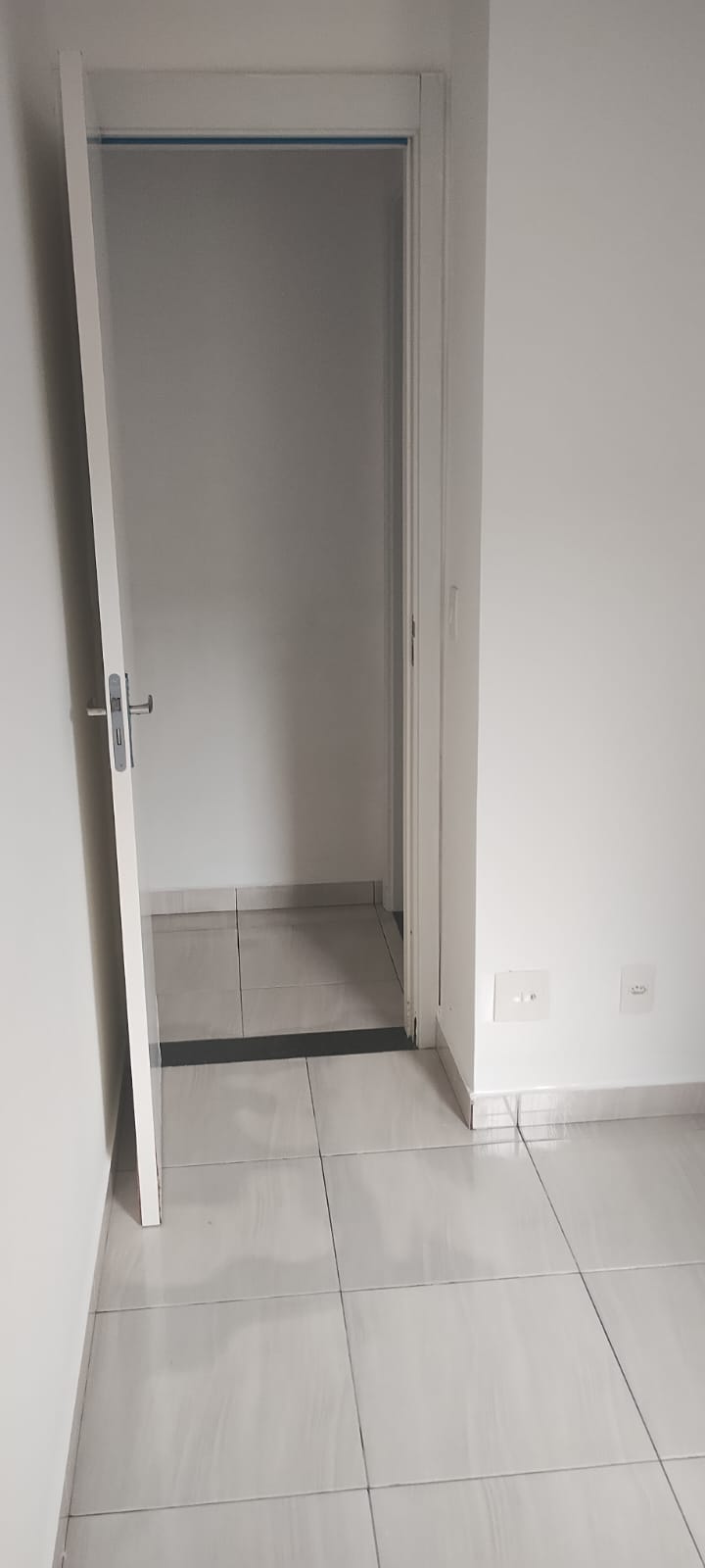 Apartamento Térreo Em Condomínio Com 2 Quartos - Residencial Allegro - Cotia/SP