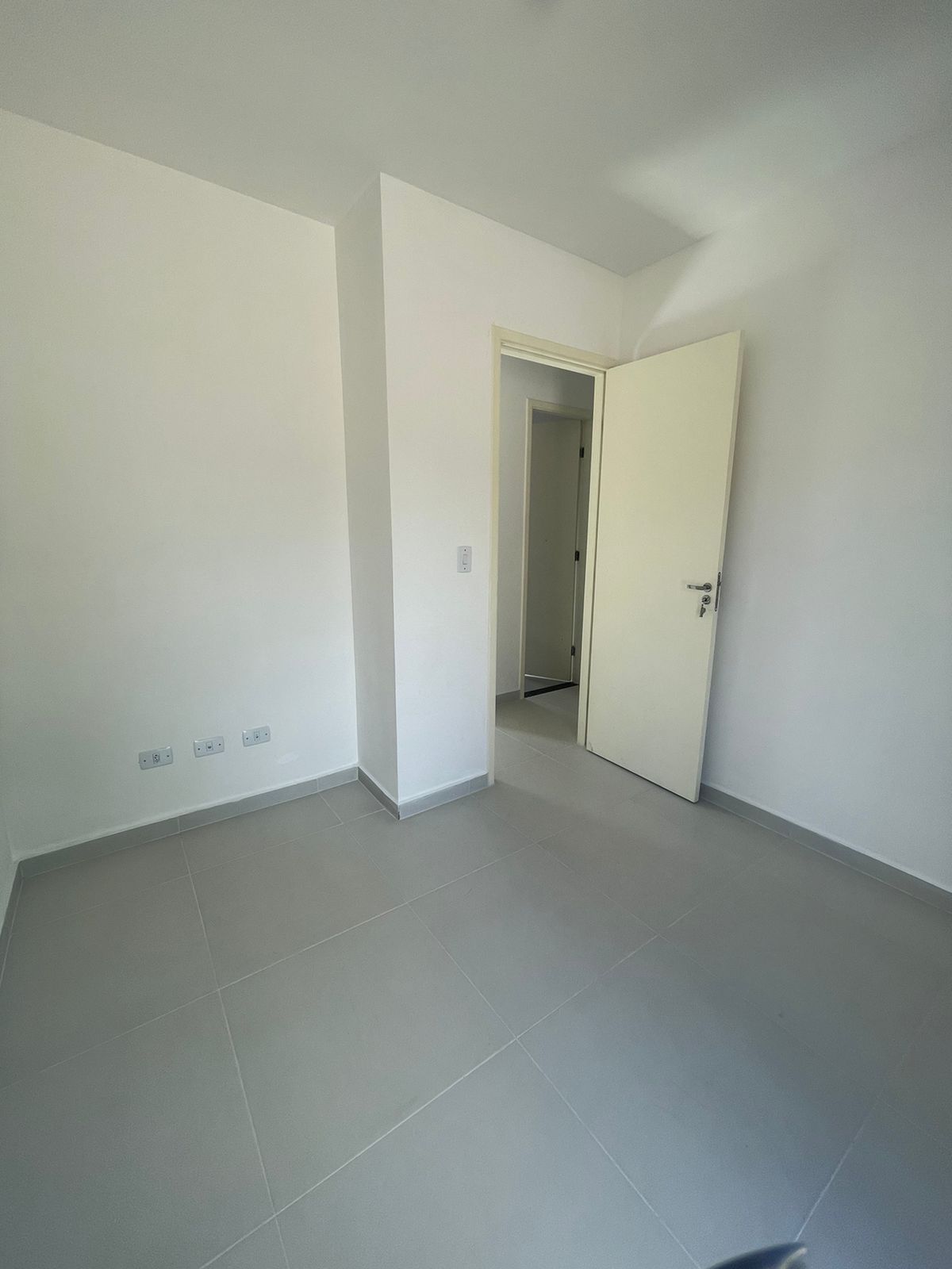 Casa Com 2 Quartos - Residencial Genesis - Chácara Ondas Verdes - Cotia/SP