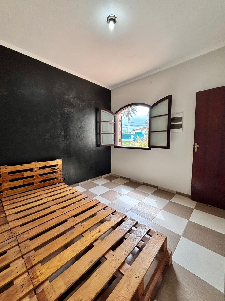 Casa com 5 Quartos - Jardim Sabiá - Cotia / SP 