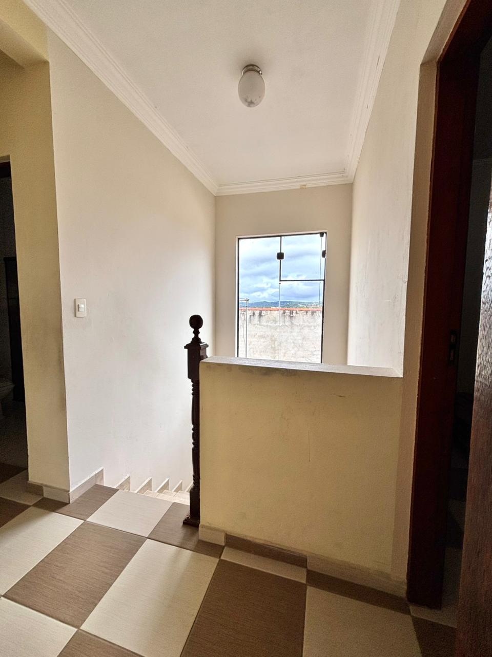 Casa com 5 Quartos - Jardim Sabiá - Cotia / SP 