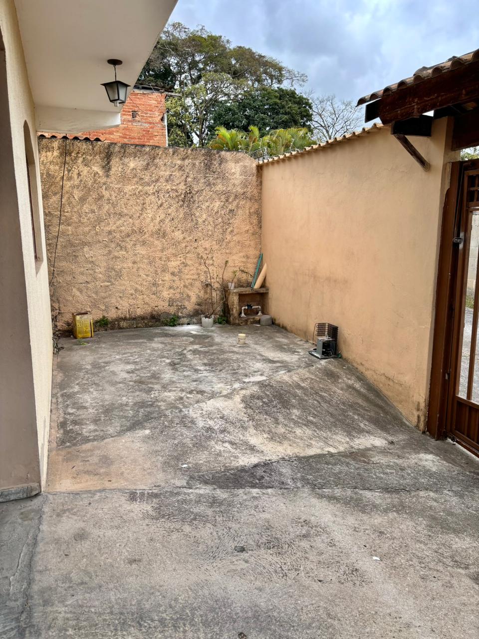 Casa com 5 Quartos - Jardim Sabiá - Cotia / SP 