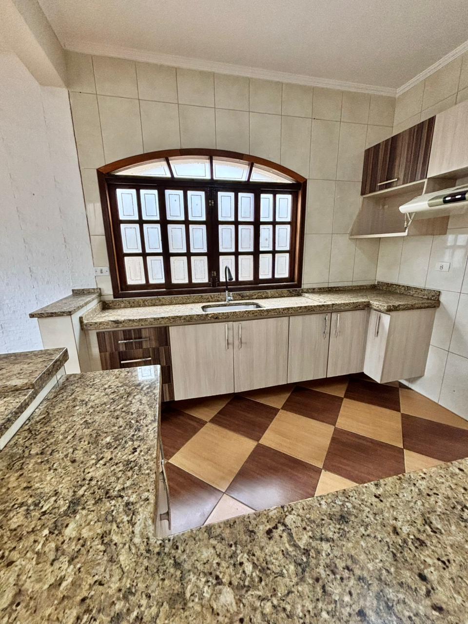 Casa com 5 Quartos - Jardim Sabiá - Cotia / SP 