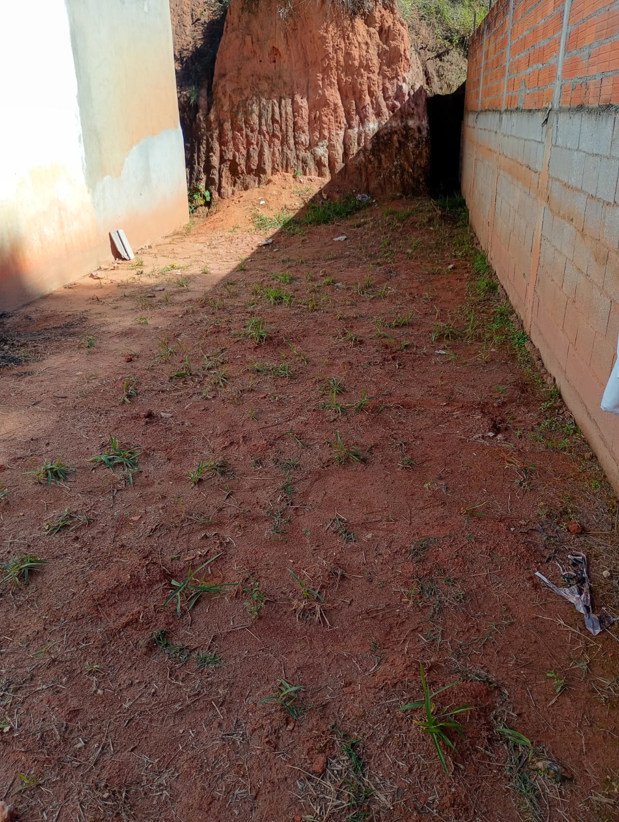 Terreno Com 130m² - Parque Monjolo - Cotia/SP