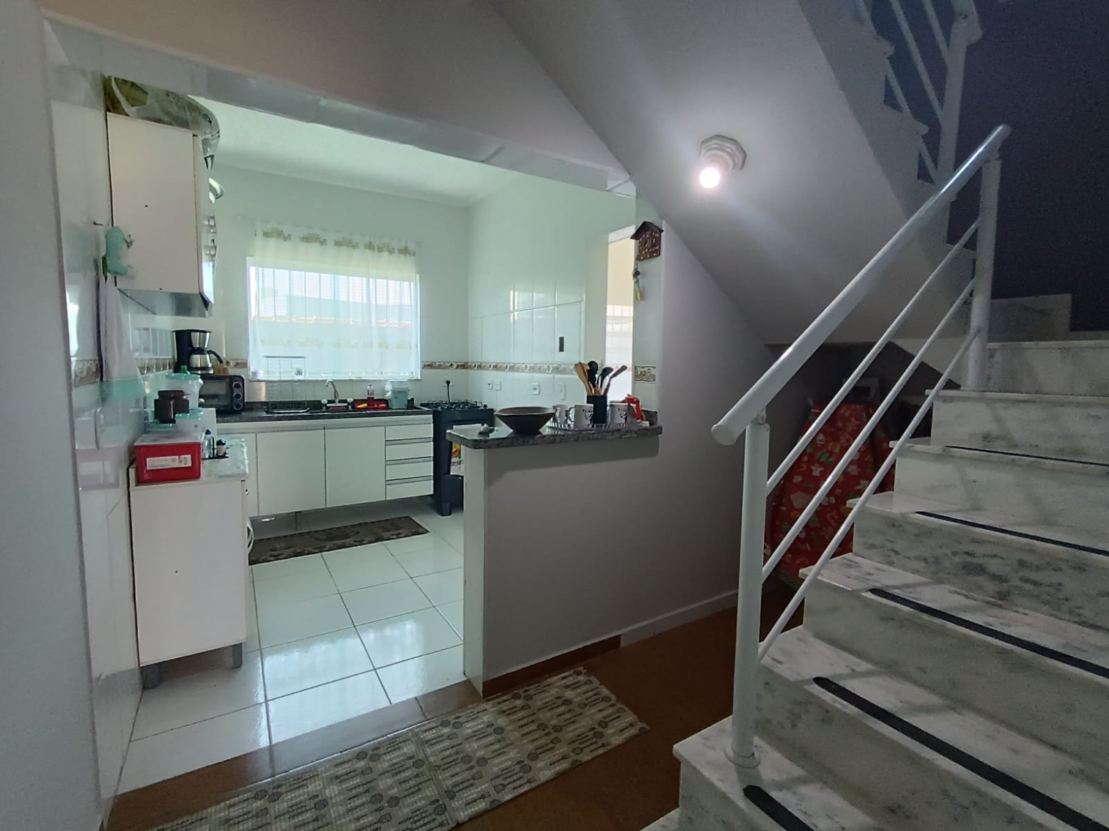 Casa à venda com 2 quartos, 80m² - Foto 3
