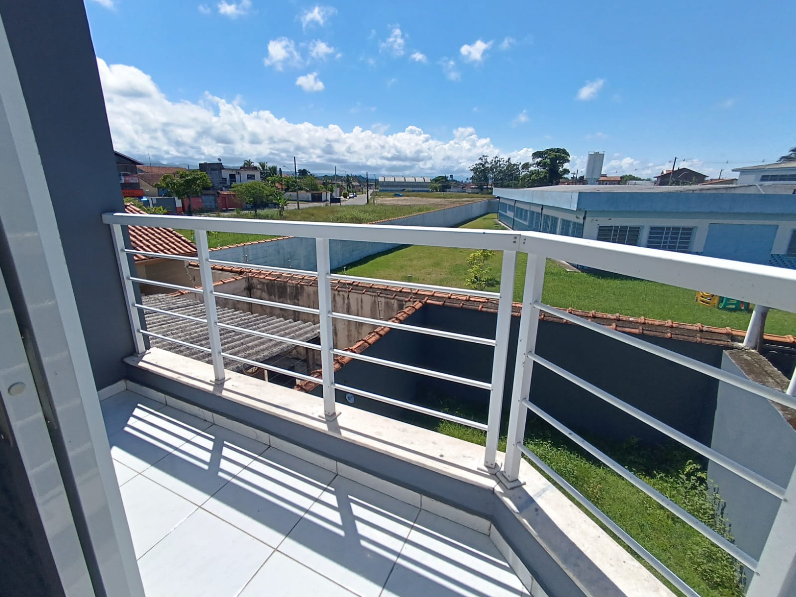 Casa à venda com 2 quartos, 80m² - Foto 6