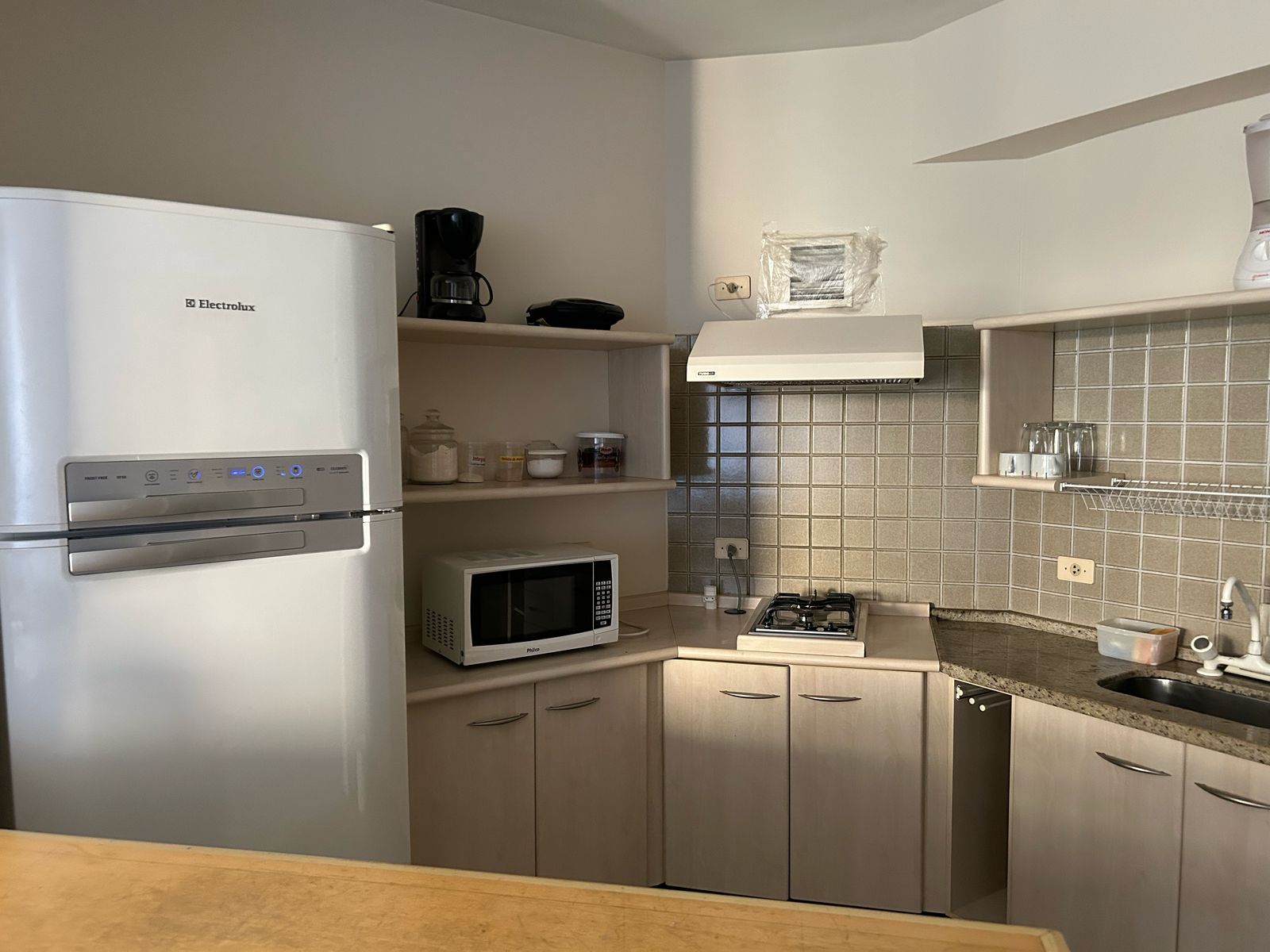 Prédio Inteiro para alugar com 2 quartos, 54m² - Foto 12