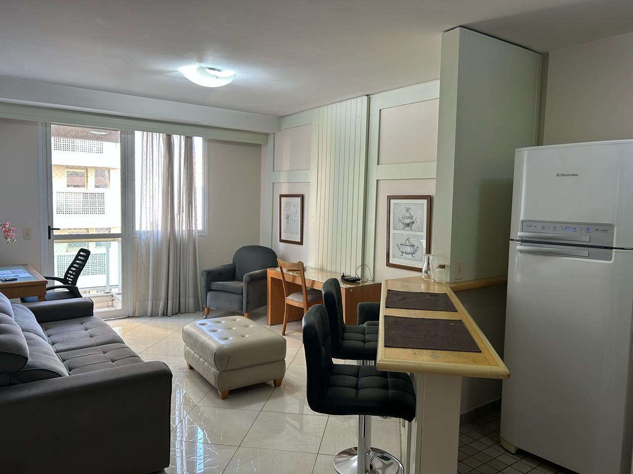 Prédio Inteiro para alugar com 2 quartos, 54m² - Foto 6