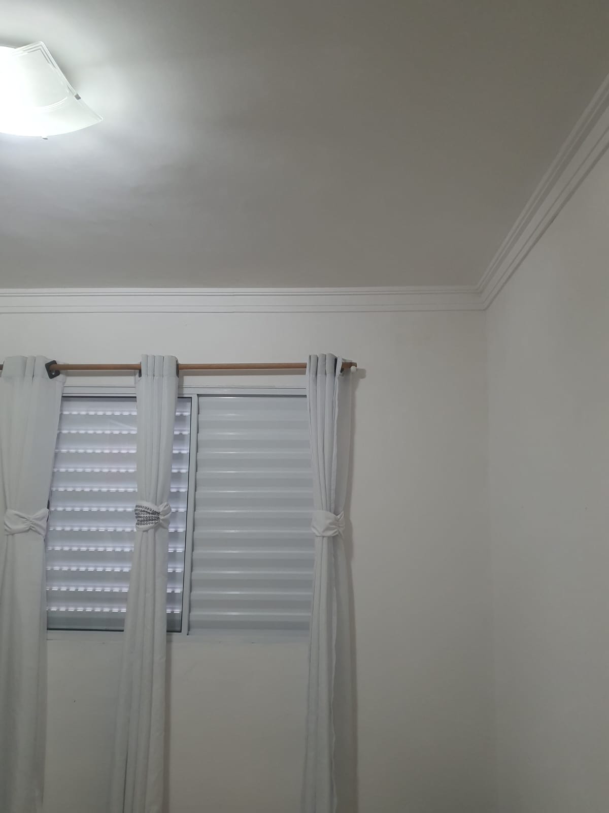 Apartamento Com 02 Quartos - Condomínio Astoria III - Cotia/SP