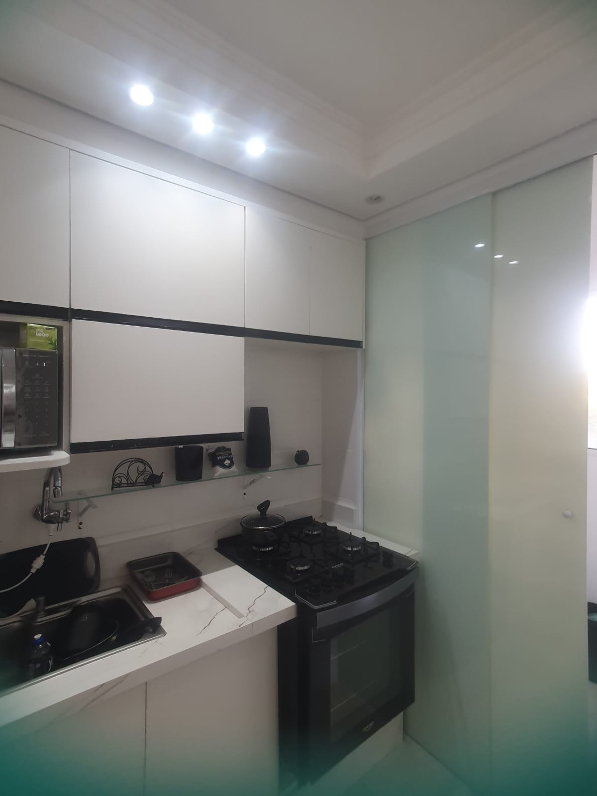 Apartamento Com 02 Quartos - Condomínio Astoria III - Cotia/SP