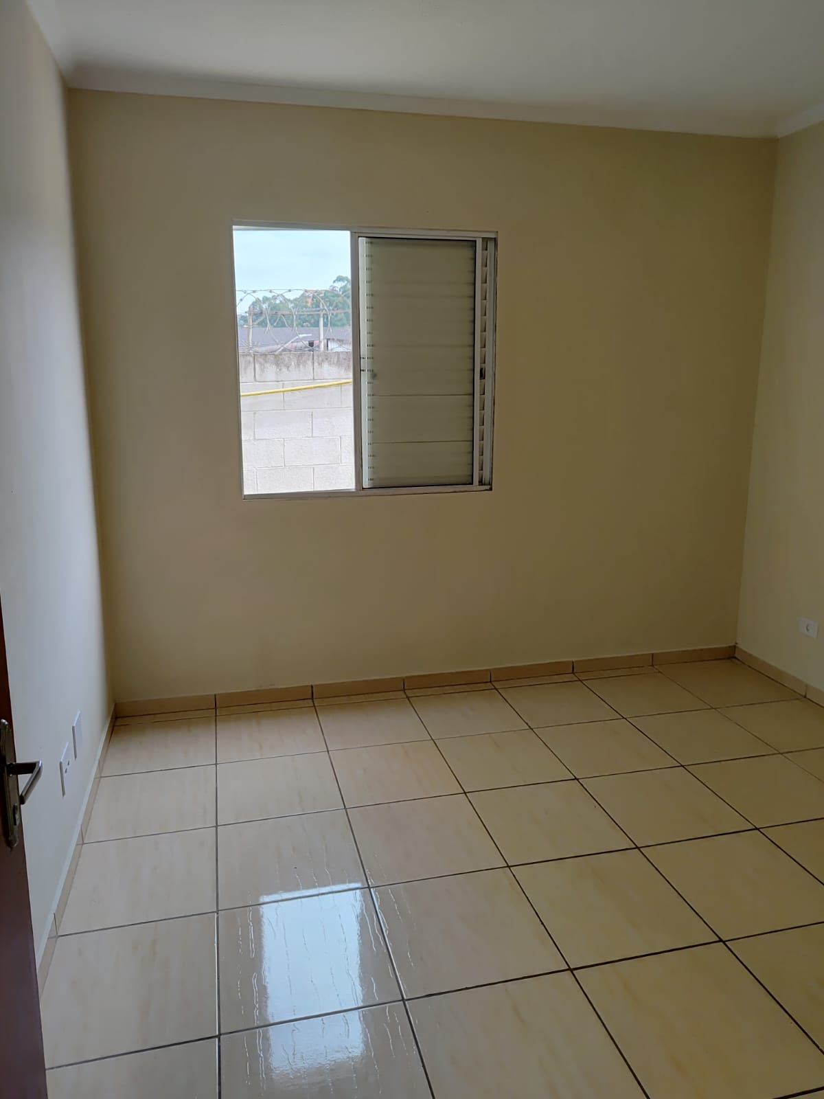 Apartamento com 02 Quartos - Residencial Ametista - Cotia/SP
