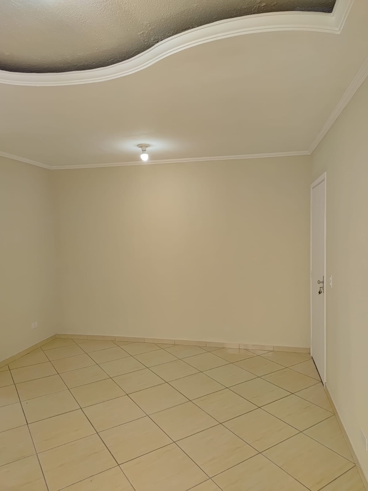 Apartamento com 02 Quartos - Residencial Ametista - Cotia/SP