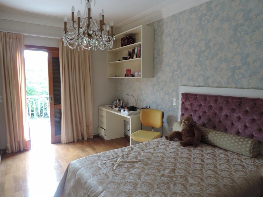 Casa para alugar com 3 quartos, 500m² - Foto 14