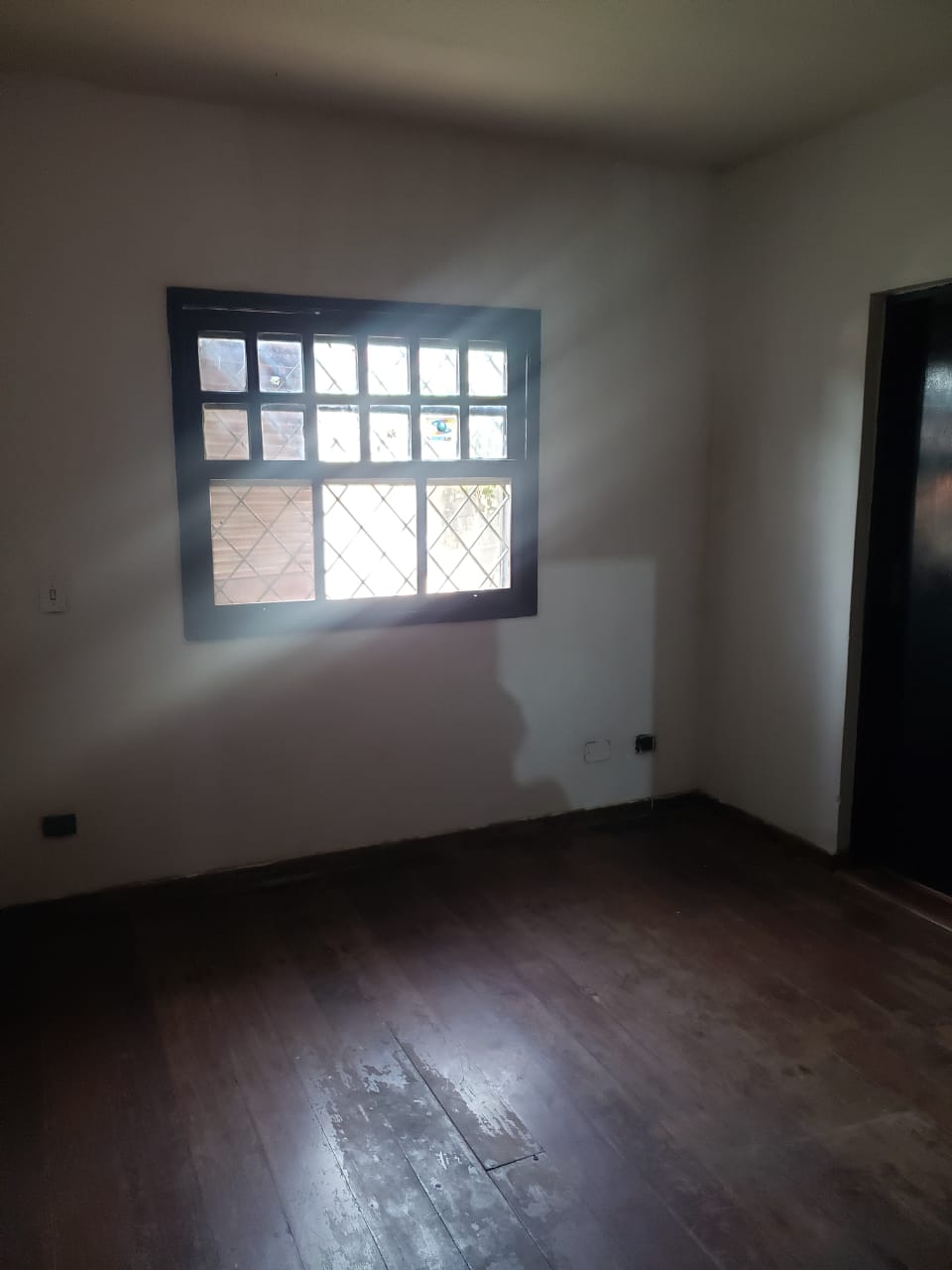 Chácara com 2.000m² - Aguassaí - Cotia/SP