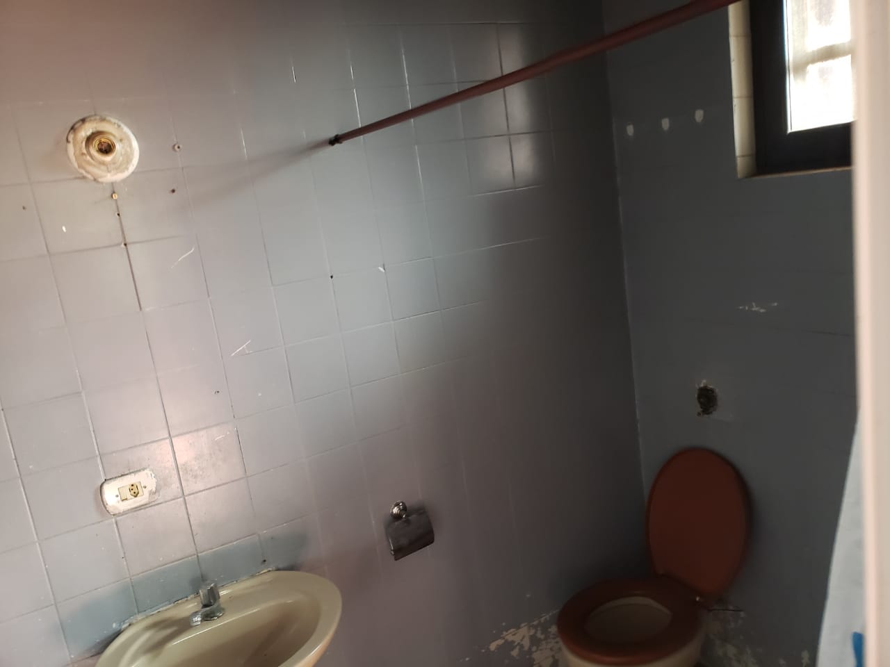 Chácara com 2.000m² - Aguassaí - Cotia/SP