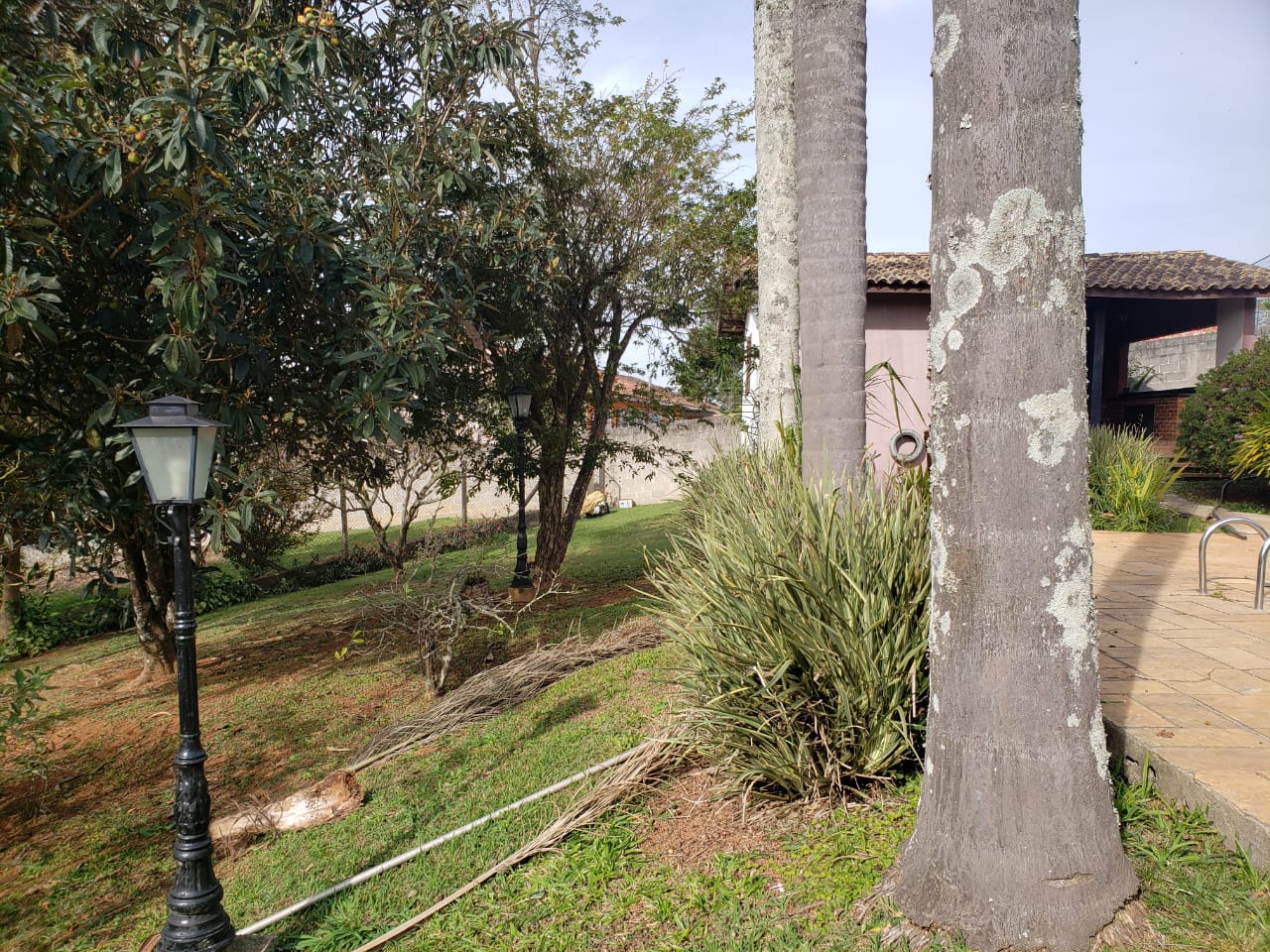 Chácara com 2.000m² - Aguassaí - Cotia/SP