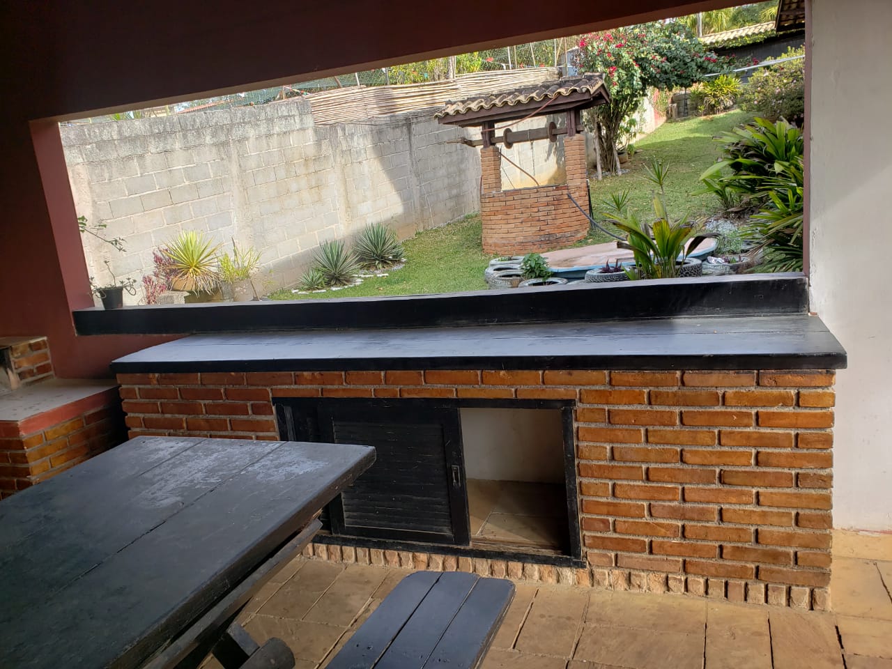 Chácara com 2.000m² - Aguassaí - Cotia/SP