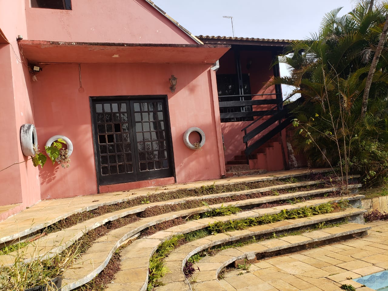 Chácara com 2.000m² - Aguassaí - Cotia/SP