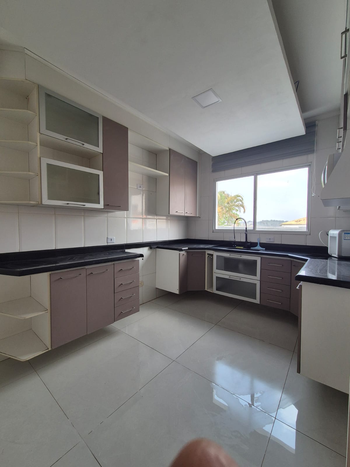 Casa com 03 Quartos - Jardim dos Ipes -Condominio Vale dos Ipês - Cotia/SP