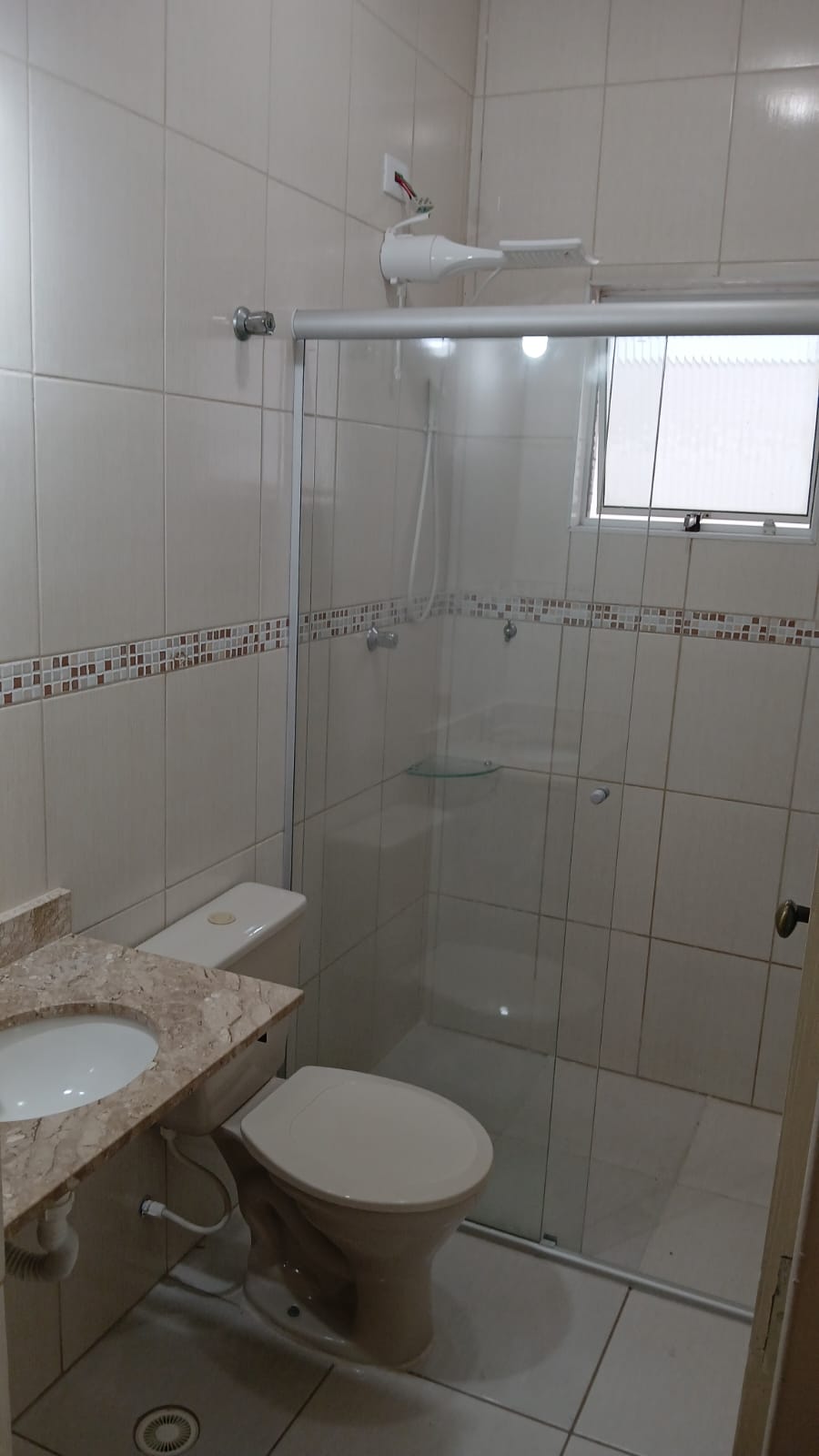 Casa com 03 Quartos - Residencial Villa D'Este - Cotia/SP