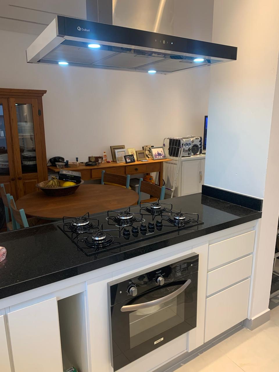 Casa à venda com 2 quartos, 70m² - Foto 5