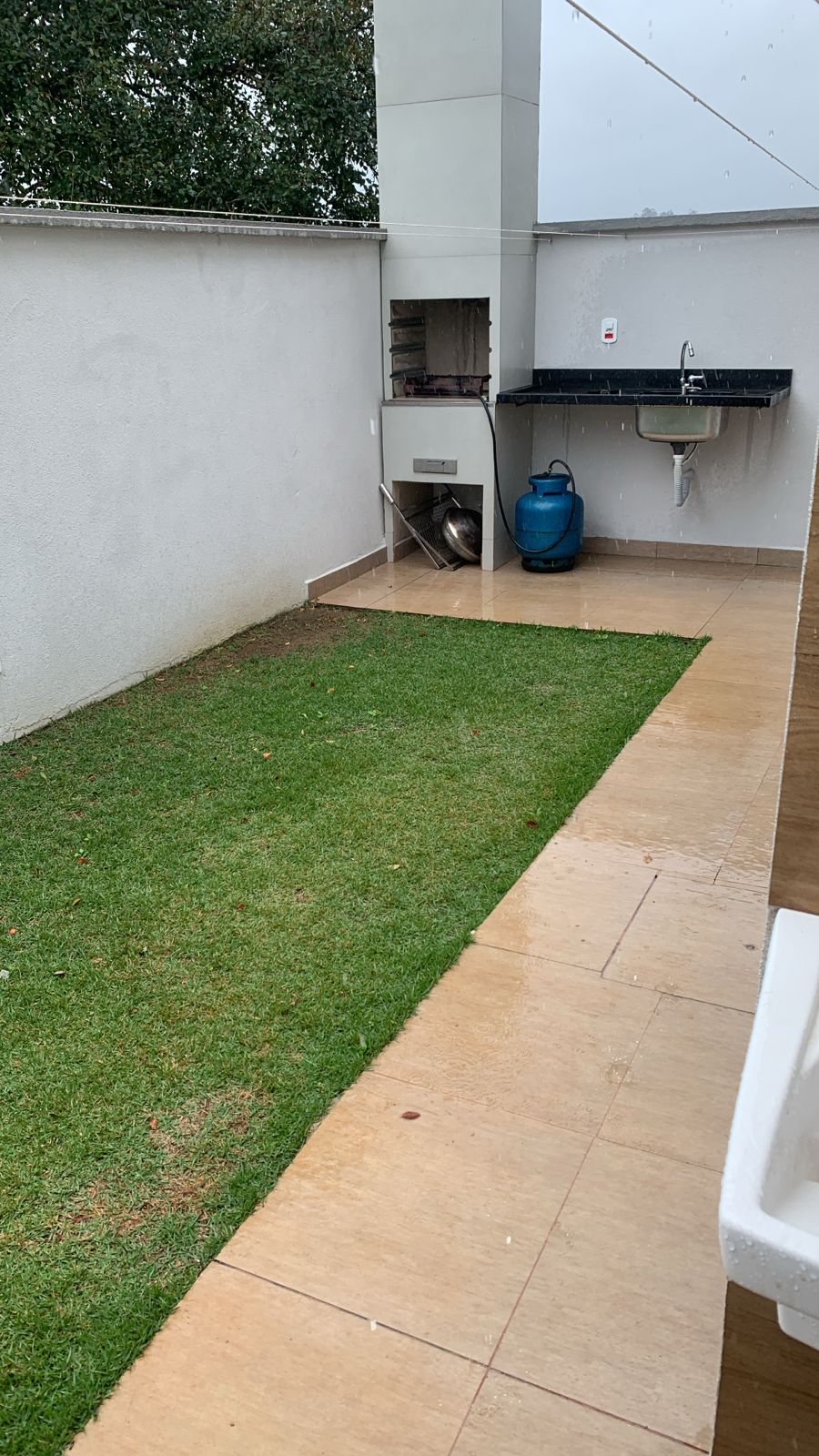 Casa à venda com 2 quartos, 70m² - Foto 11