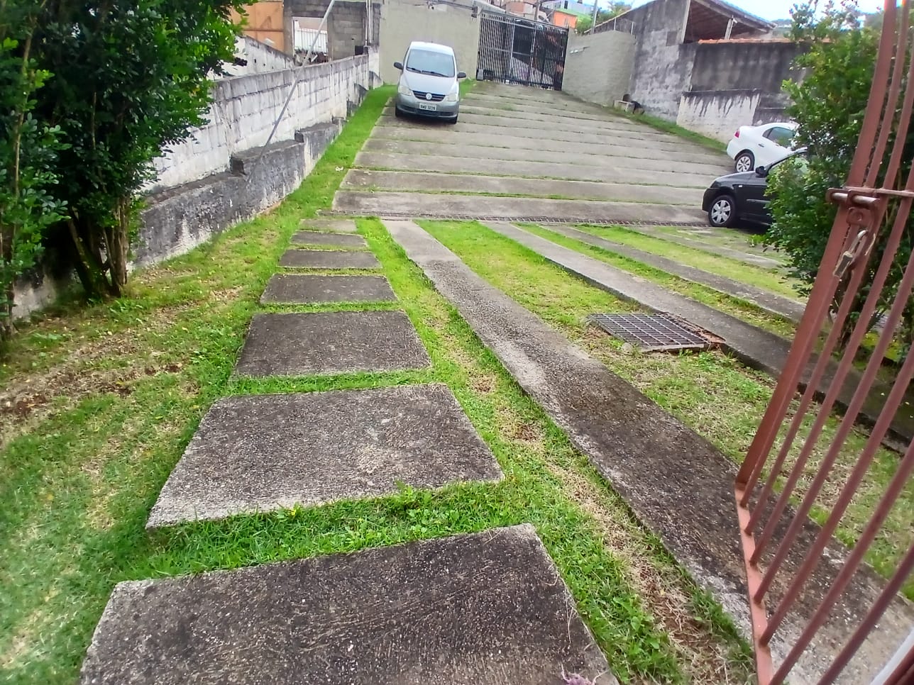 Casa com 02 Quartos - Jardim Miranda - Cotia/SP