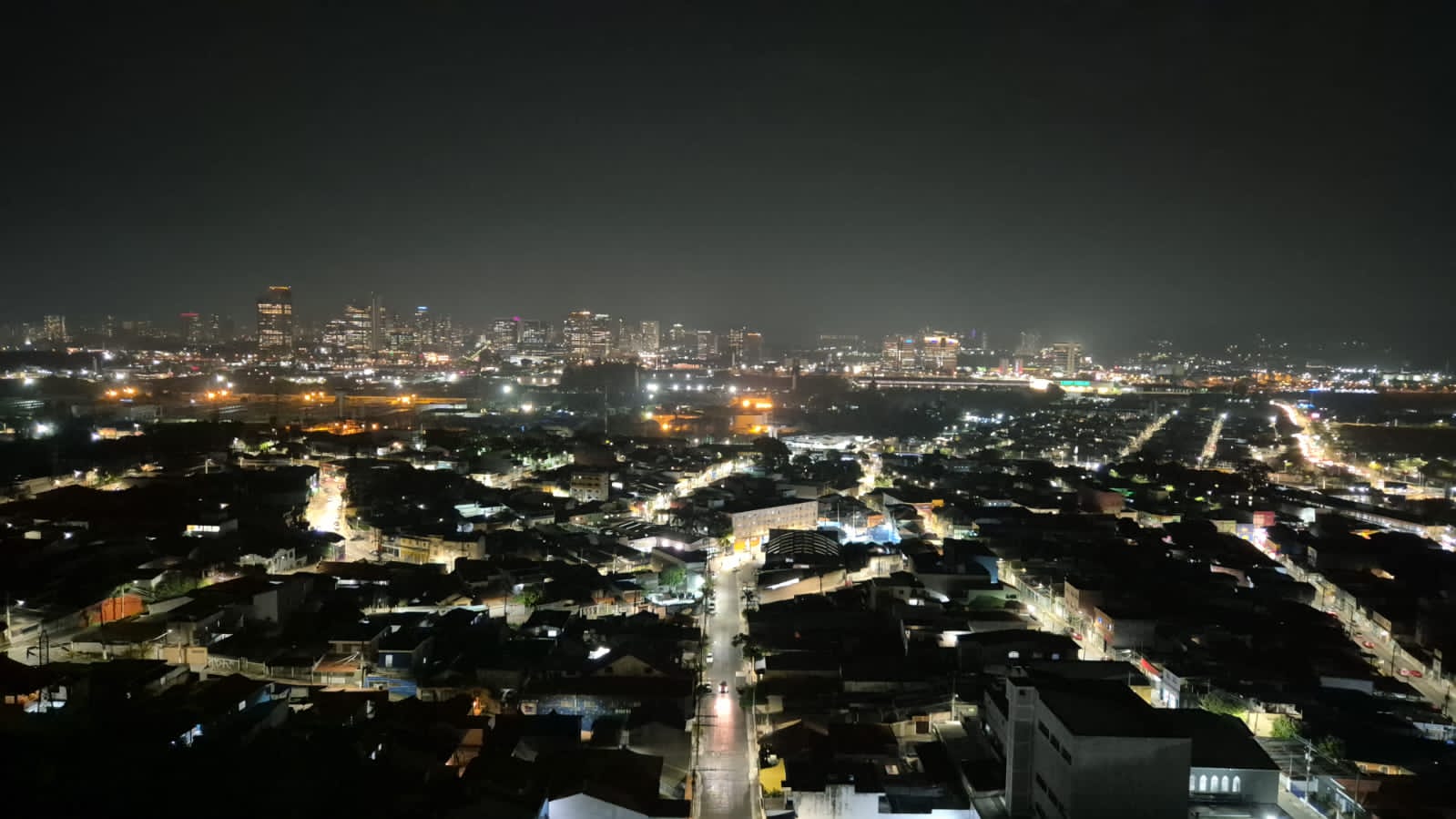 Apartamento com 02 Quartos - Condomínio Square Carapicuíba - Carapicuíba/SP