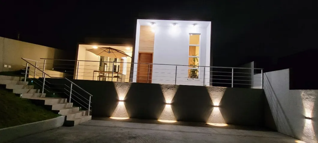 Casa à venda com 3 quartos, 525m² - Foto 1