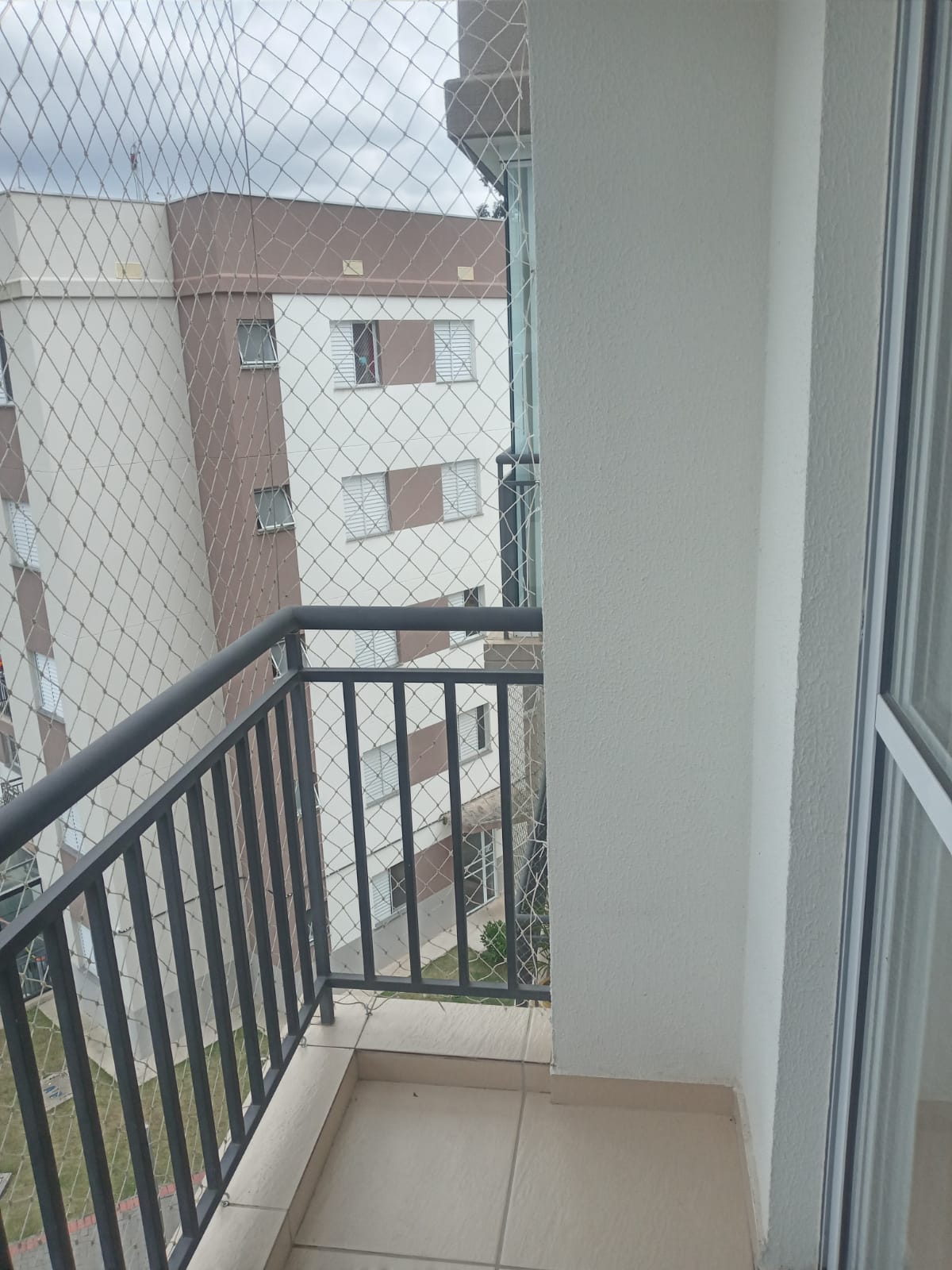 Apartamento com 03 Quartos - Condomínio Raízes Eco Clube - Cotia/SP