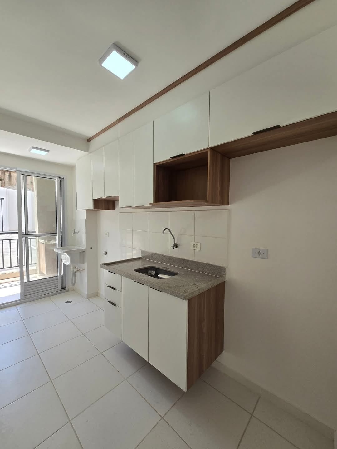 Apartamento com 02 Quartos - Condomínio Vista Verde - Vargem Grande Paulista/SP