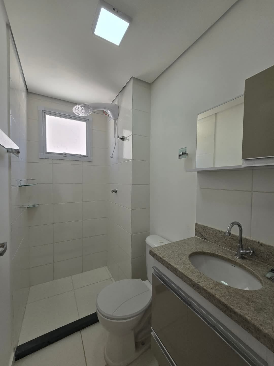 Apartamento com 02 Quartos - Condomínio Vista Verde - Vargem Grande Paulista/SP