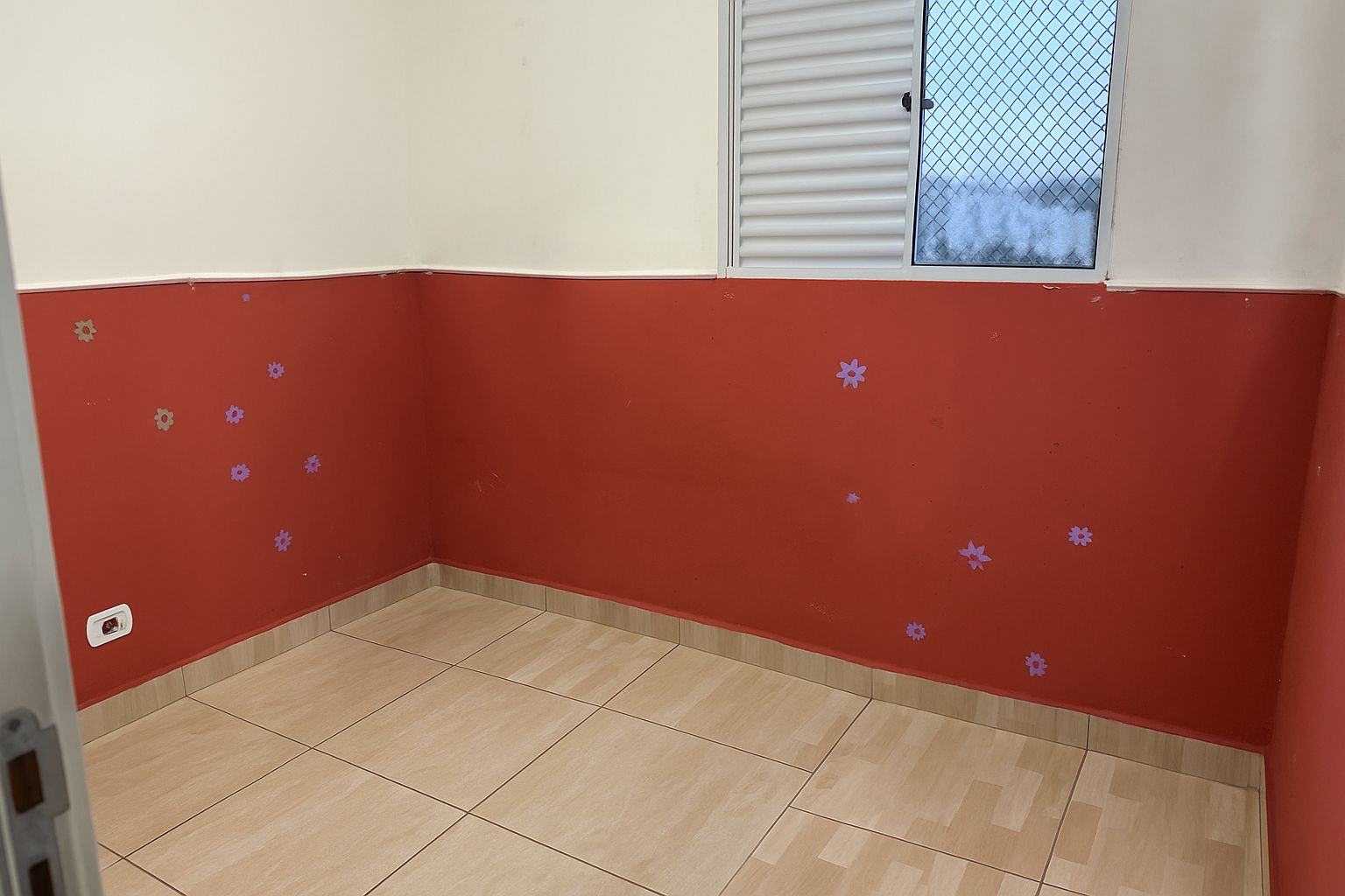 Apartamento com 02 Quartos - Condomínio Residencial Paisagem - Cotia/SP