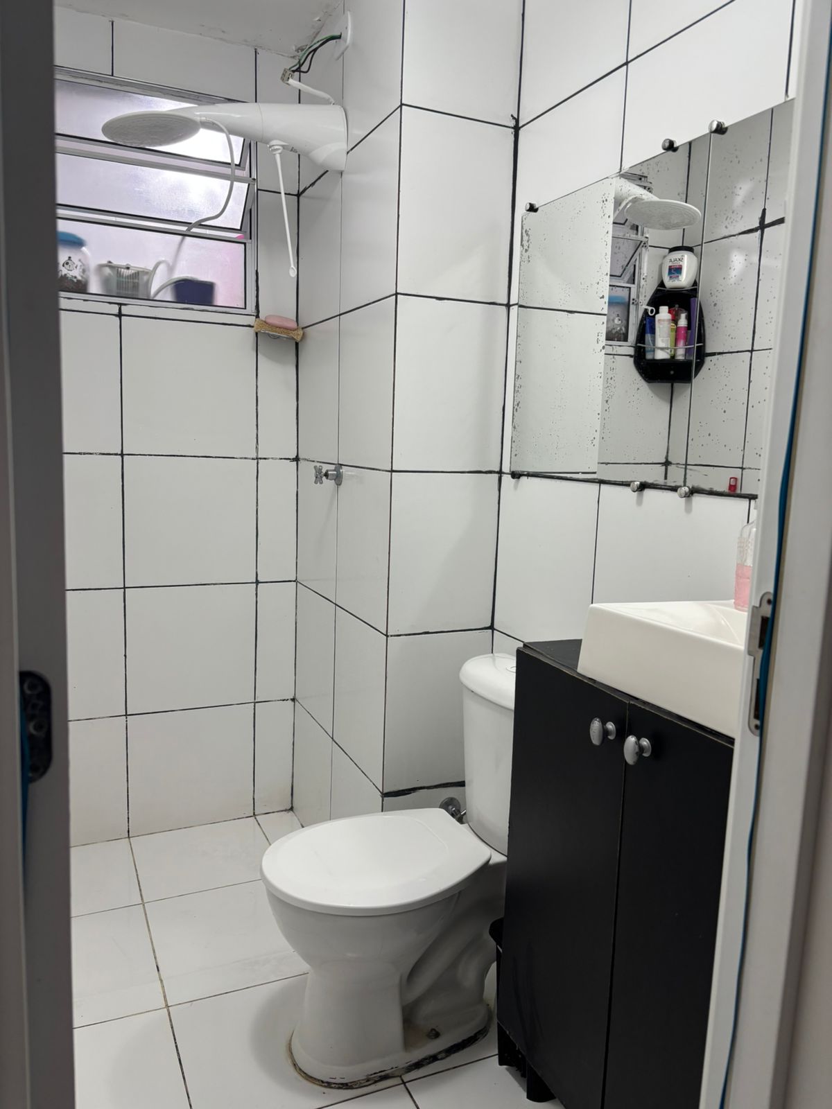 Apartamento com 02 Quartos - Condomínio Residencial Paisagem - Cotia/SP
