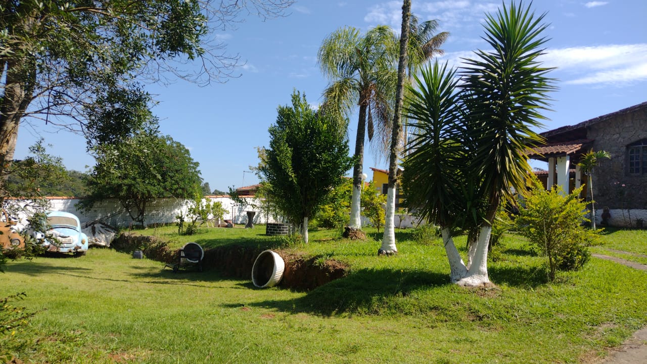 Chácara com 04 Quartos - Verava - Ibiúna/SP