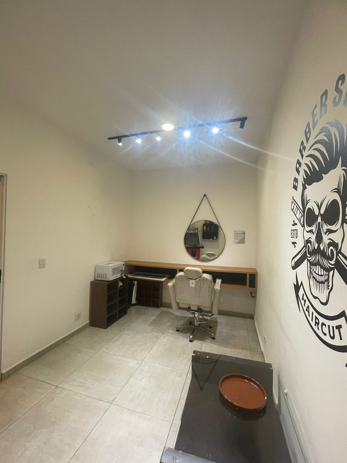 Sala Comercial com 26m² - Jardim Sabiá - Cotia/SP