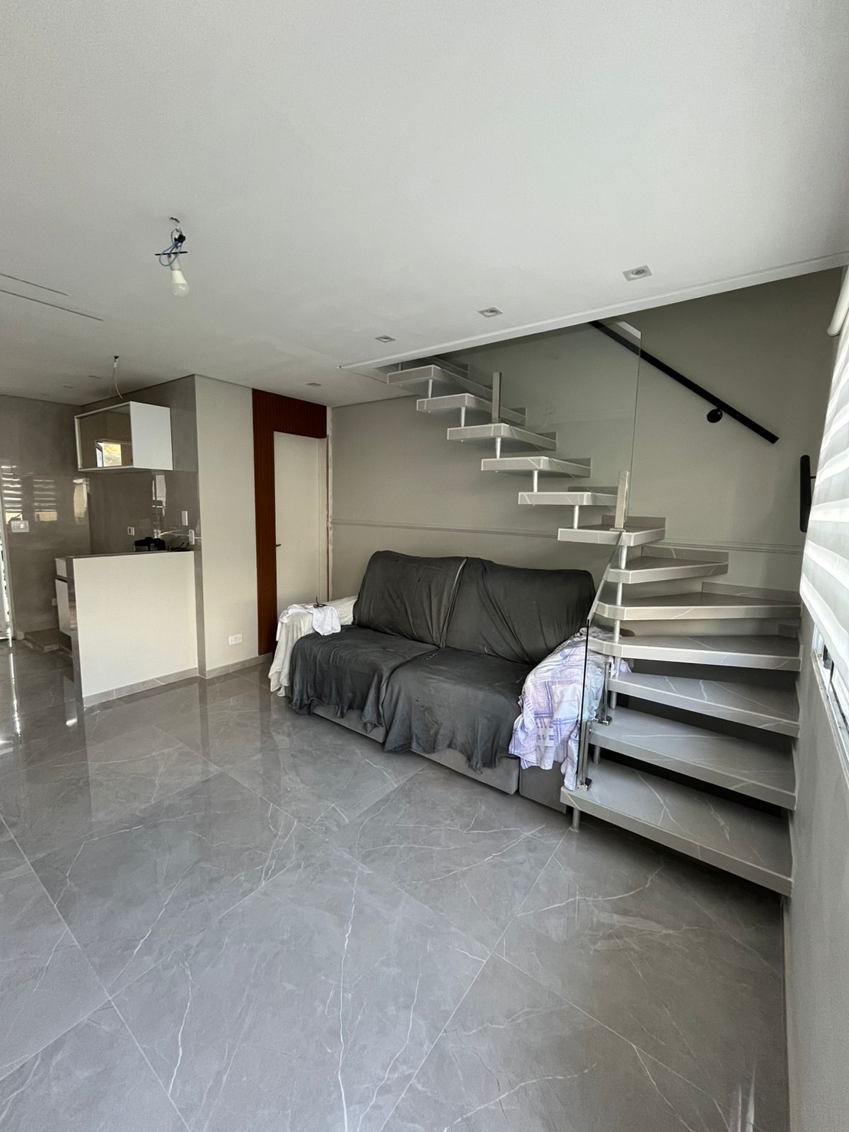 Casa com 02 Quartos  - Condomínio Residencial Ilha de Malta -  Chácara Ondas Verdes - Cotia/SP