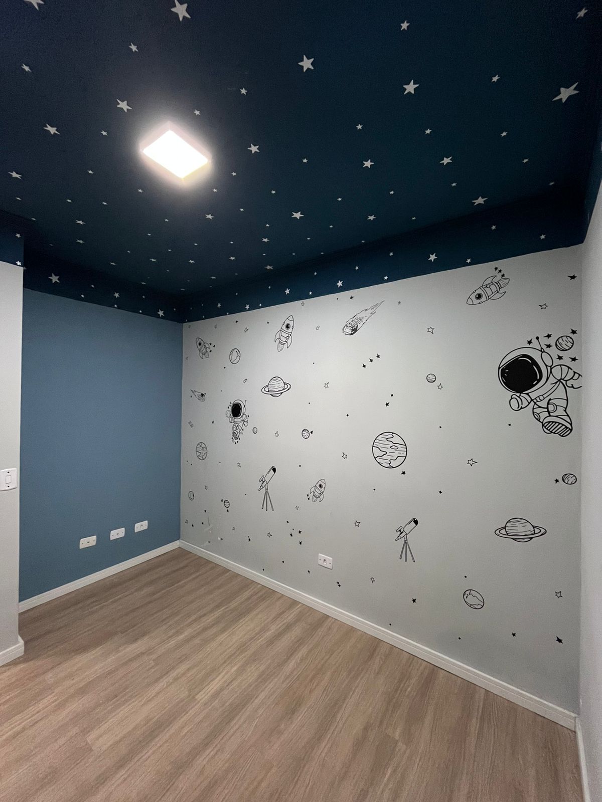 Casa com 02 Quartos  - Condomínio Residencial Ilha de Malta -  Chácara Ondas Verdes - Cotia/SP