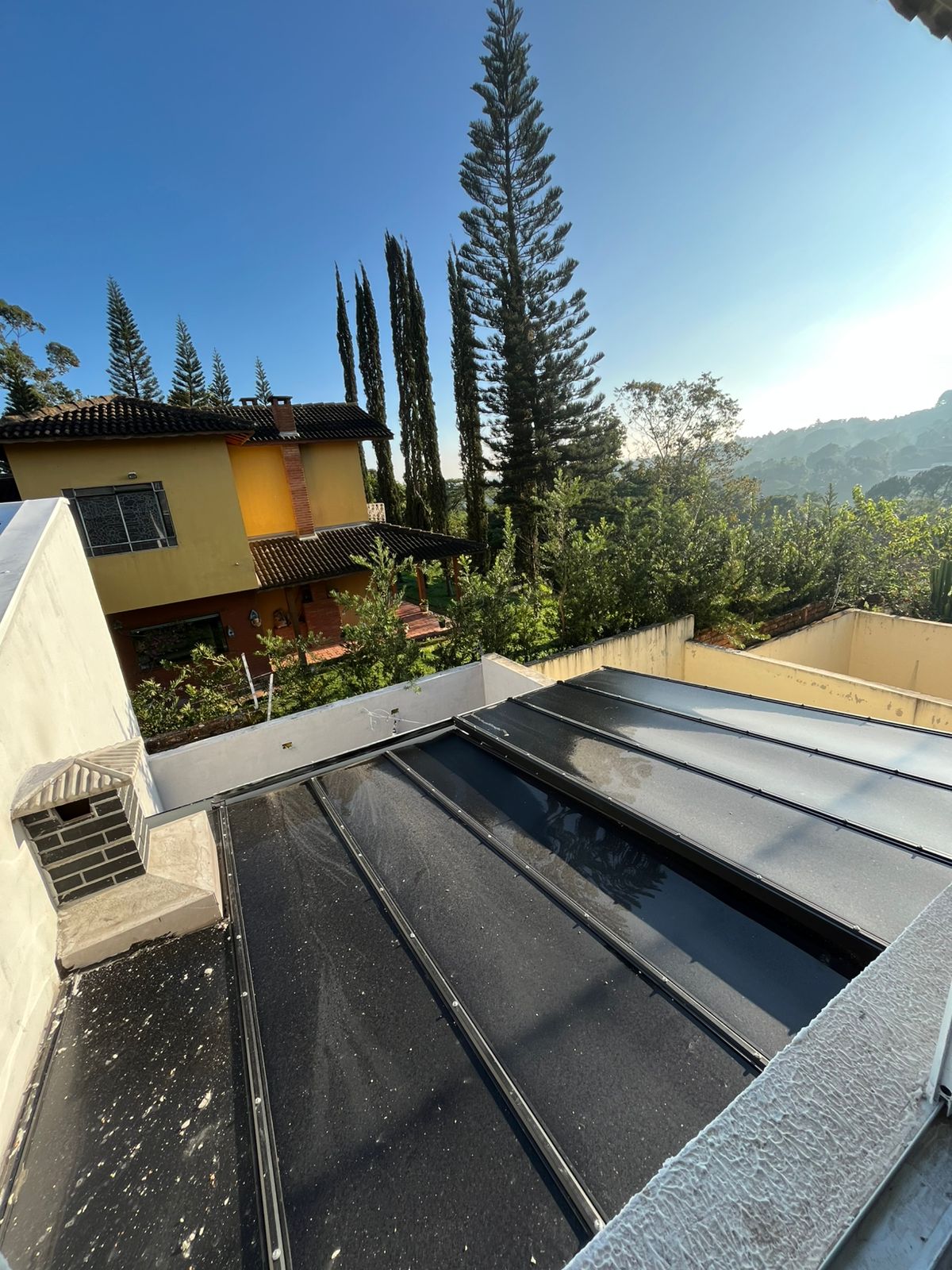 Casa com 02 Quartos  - Condomínio Residencial Ilha de Malta -  Chácara Ondas Verdes - Cotia/SP