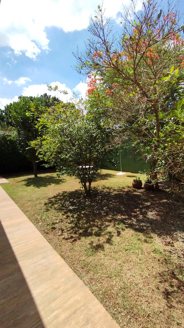 Casa para alugar com 4 quartos, 237m² - Foto 5